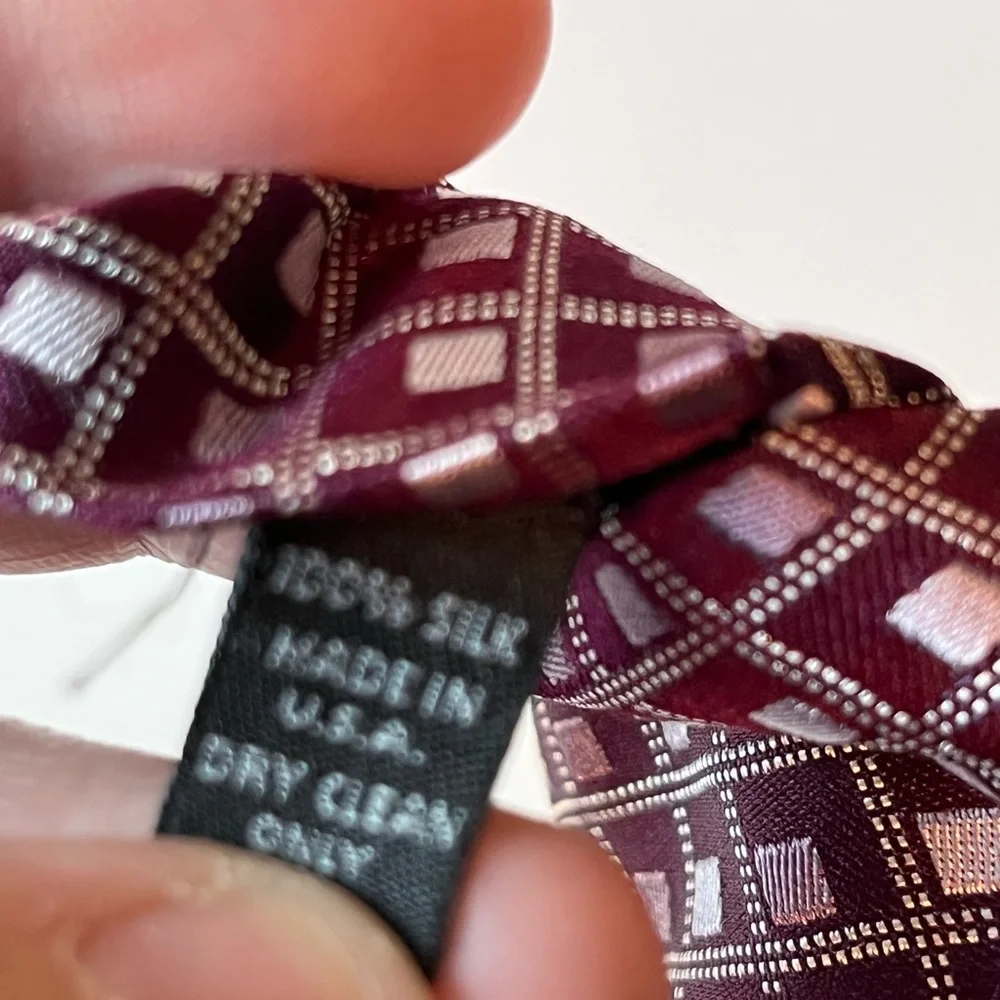 Michael Kors Geometric Maroon Mens Neck Tie 100% Silk